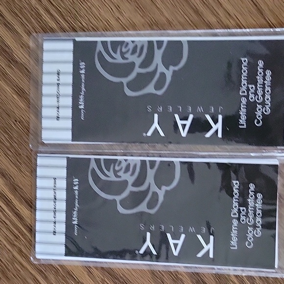 14K Rose gold bridal set Size 5 Reasonable offers will be considered. - Picture 6 of 8